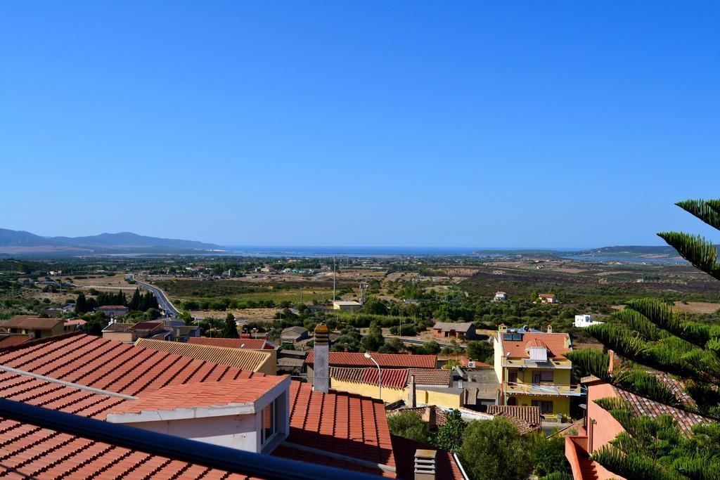 Hotel Costa Antiga SantʼAnna Arresi Exterior foto